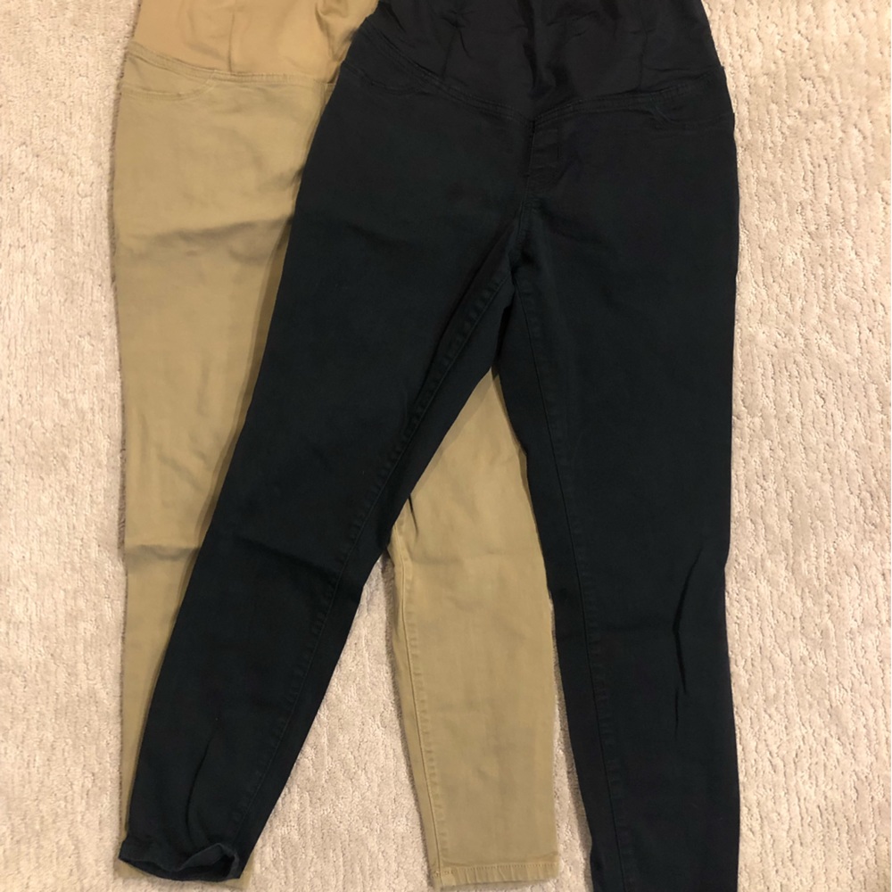 Ingrid and Isabel maternity pants size 8 set of 2